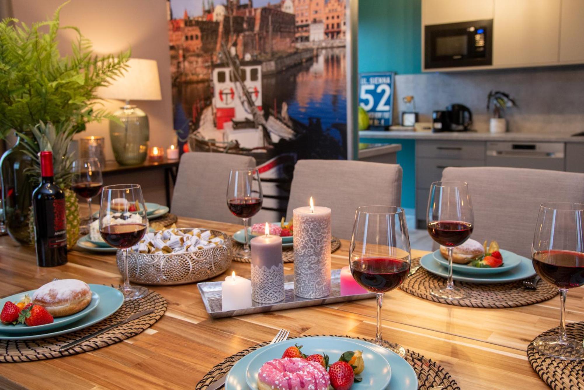 Premium 4 Rooms Apartment Γκντανσκ Εξωτερικό φωτογραφία